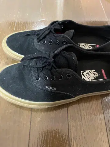 VANS 블랙 스니커즈 캔버스