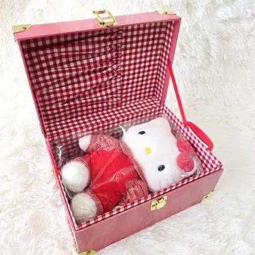 새상품급 레어 키티 트렁크 봉제 인형