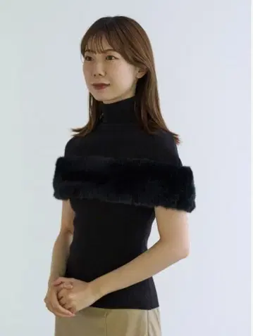 CELFORD 퍼 케이프 슬리브리스 니트
