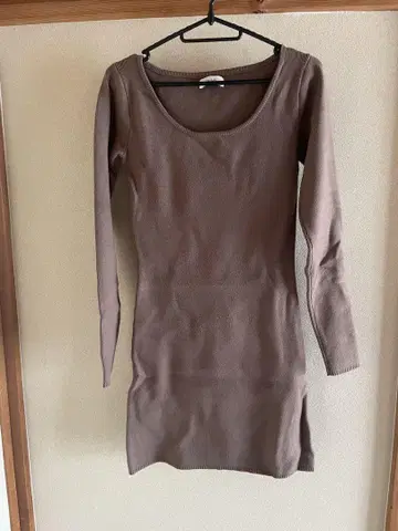 다리치 브라운 타이트핏 미니 원피스