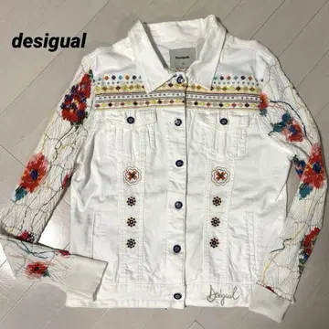 Desigual 자수 장식 화이트 데님 자켓