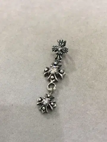 [새상품] silver925 3연 크로스 십자가 지르코니아 각인 있음