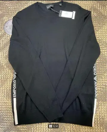 EMPORIO ARMANI 블랙 스웨터 L 사이즈