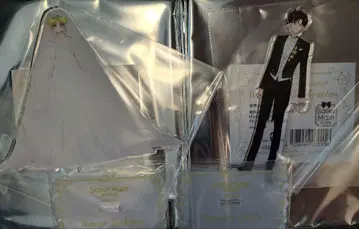 츠키노 우사기 치바 마모루 세일러문 스토어 웨딩 아크릴 스탠드