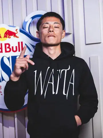 DAB 착용 화이트 T