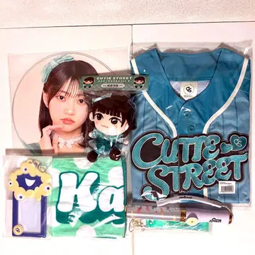 CUTIE STREET 이타쿠라 카나 전 굿즈 세트 큐스토