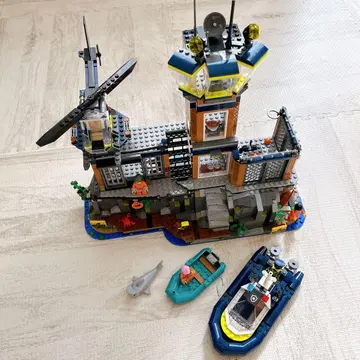 레고(LEGO) 시티 시티폴리스 프리즌 아일랜드 60419