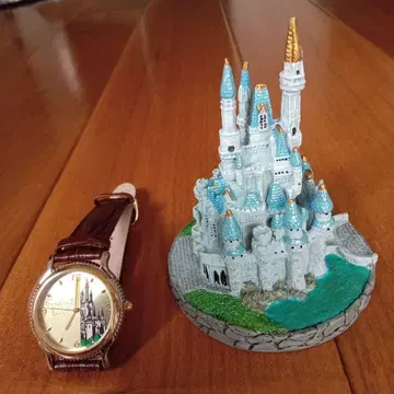 신데렐라 성 디자인 시계 손목시계 천연 가죽 밴딩 디즈니 Disney