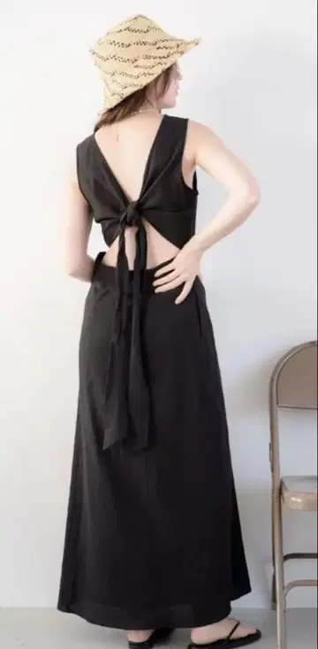 블랙 슬리브리스 롱 원피스 백리본 언그리드
