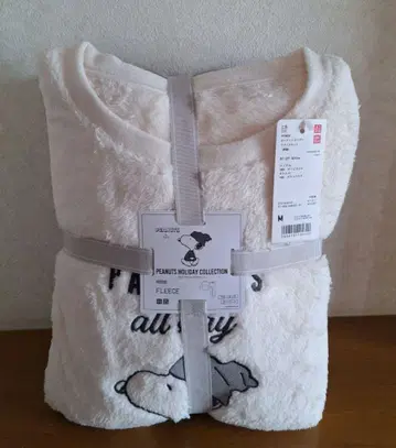 UNIQLO SNOOPY Peanuts 플리스 홀리데이 컬렉션