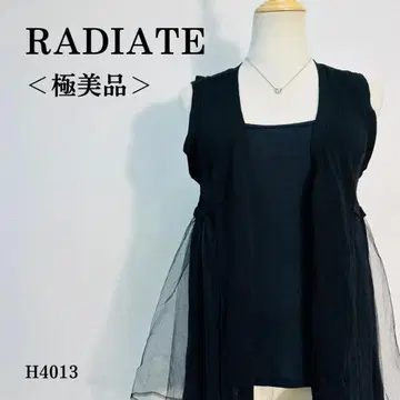 [컨디션 최상] 라디에이트 베스트 숏 기장 이소재 도킹 튤 절개 M 블랙