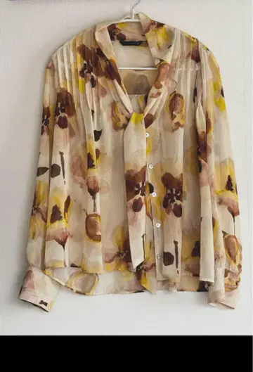 ZARA 꽃무늬 쉬폰 긴팔 타이 리본 블라우스