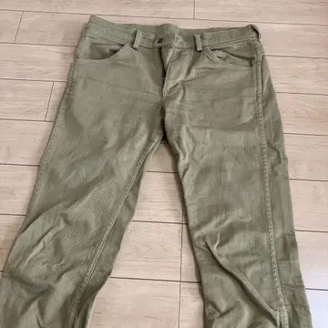 일본제 Wrangler 카키 남성용 슬림핏 팬츠