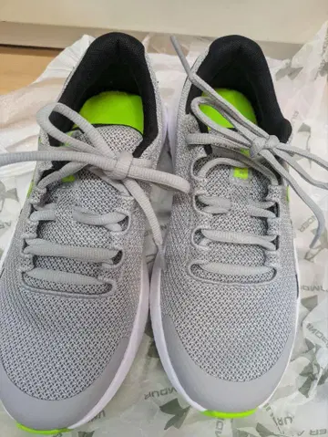 키즈 스니커즈 UNDER ARMOUR 23.5cm 그레이/라임