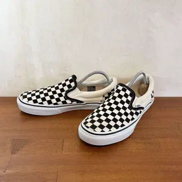 새상품급 반스 슬립온 24.5cm 화이트 x 블랙 체커 996