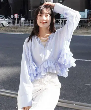 cocodeal 헴프릴 블라우스 블루