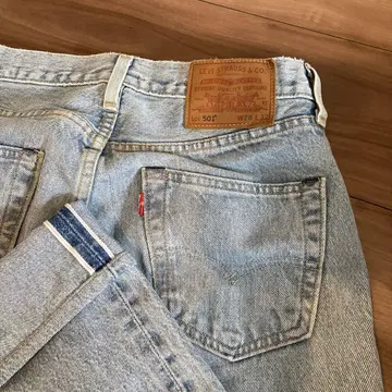 미국제 리바이스 501 빨간 귀 빅 E 레드 라인 미국제 셀비지