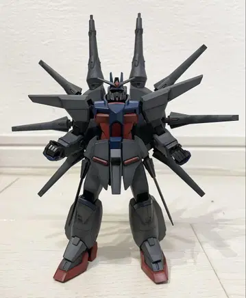1/144 HG 레전드 건담 프라모델 (완성품)
