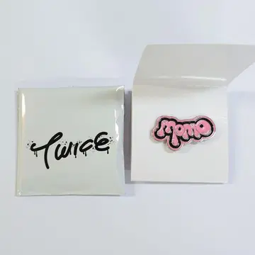 TWICE THIS IS FOR 랜덤 핀배지 모모