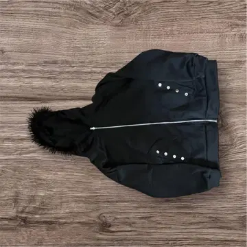 퍼 후드 블랙 후드티 WHATAGOUTYOURFRIEND