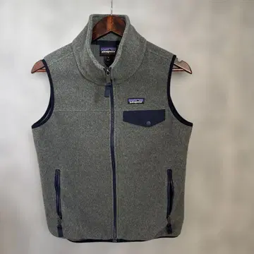 새상품급 patagonia Synchilla 그레이 베스트 S