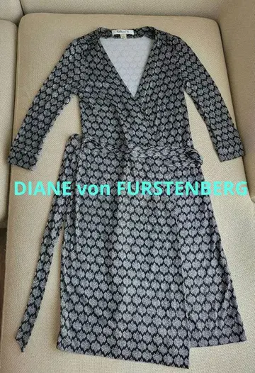 신규 로고 DIANE von FURSTENBERG 실크 카슈쿨 원피스