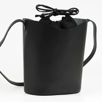 일비종떼 IL BISONTE 숄더백 버킷백 블랙