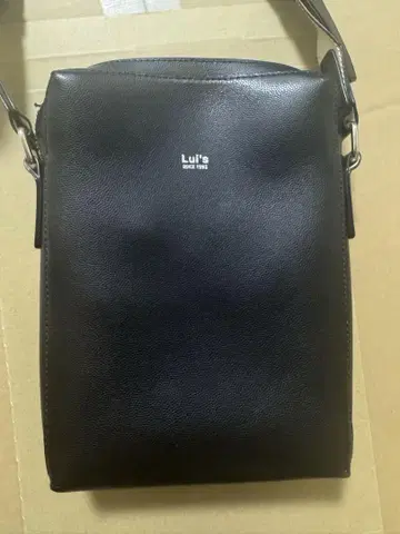 [ 중고품 ] Lui's 스플릿 레더 백 (블랙)