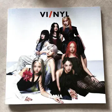 VI/NYL (바이앤날) #023 HANA