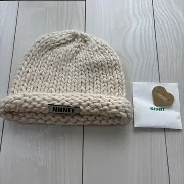nknit 니트 모자 브로치