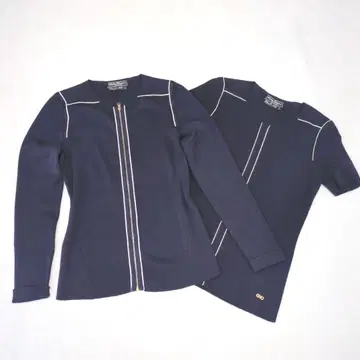 새상품급 Salvatore Ferragamo 간치니 실크 혼방