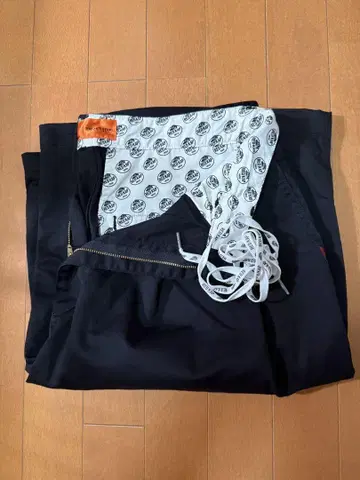FREAK'S STORE/레드캡 별주 배기 숏팬츠 블랙