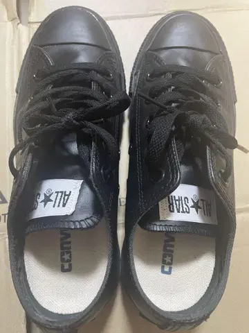 CONVERSE 블랙 가죽 스니커즈 23cm