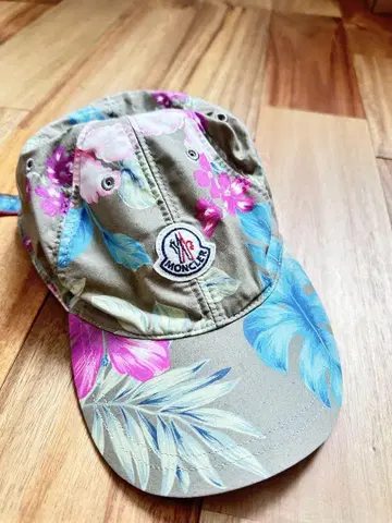 MONCLER 플라워 프린트 캡 1M