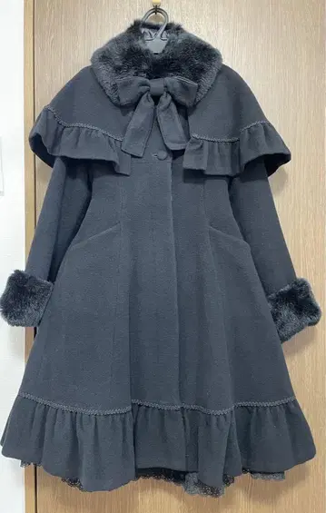 프릴 케이프 코트
