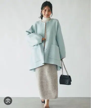 러브 부티크 모자 꽁지 라이트 래글런 플레어 코트
