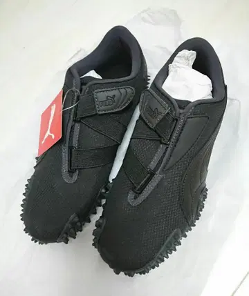 [ 미사용 새상품 ] [ 완판템 ] PUMA 흑백 아카이브 24cm