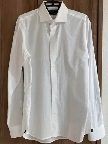 LARDINI 화이트 긴팔 셔츠