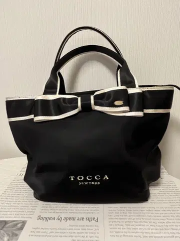 TOCCA 블랙 토트백 리본 포함