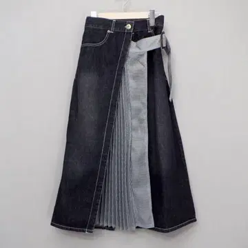 이즈스칼라 551241: 데님 x 메쉬 플리츠 절개 자수 스커트