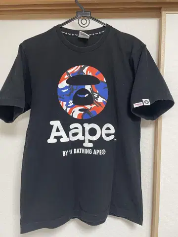Aape 그래픽 T셔츠 블랙
