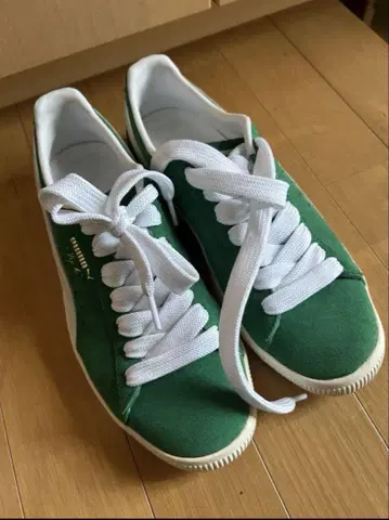 미사용급 PUMA CLYDE CLASSIC 그린 x 화이트 26.5cm