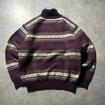 빈티지 퍼플 모크넥 노르딕 바즈아이 니트 스웨터