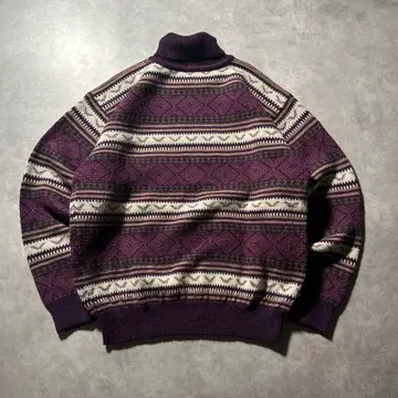 빈티지 퍼플 모크넥 노르딕 바즈아이 니트 스웨터