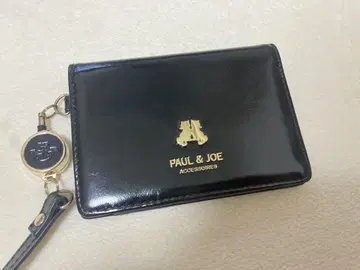 PAUL & JOE 액세서리 리 달린 패스 케이스 고양이 소가죽