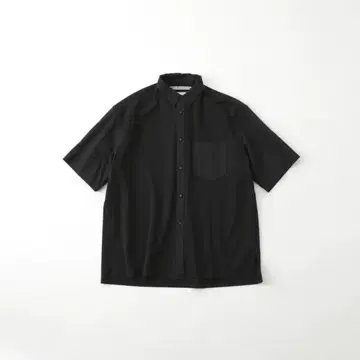 White Mountaineering 셔츠