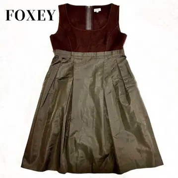 FOXEY 캐시미어 실크 하이웨스트 슬리브리스 원피스