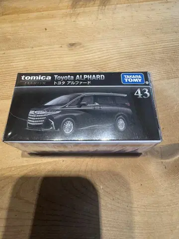 토미카 Toyota ALPHARD 1/65