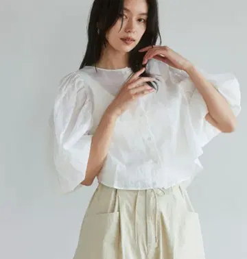 택 포함 새상품 searoomlynn 코튼 오간자 개더 셔츠