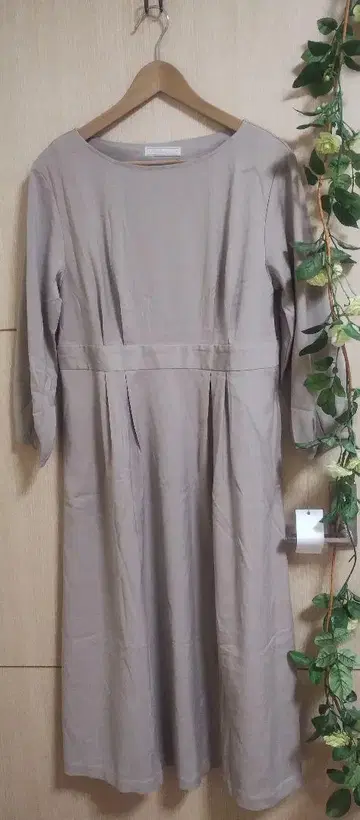 새상품 chou chou de maman 롱 원피스 베이지